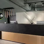 B&B Hotel Leszno Hotel 3*