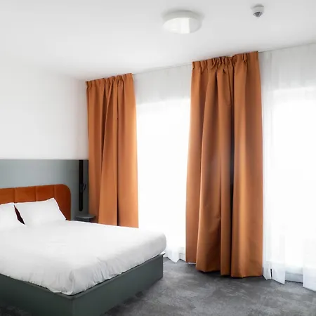 B&B Hotel Leszno 3* Лешно