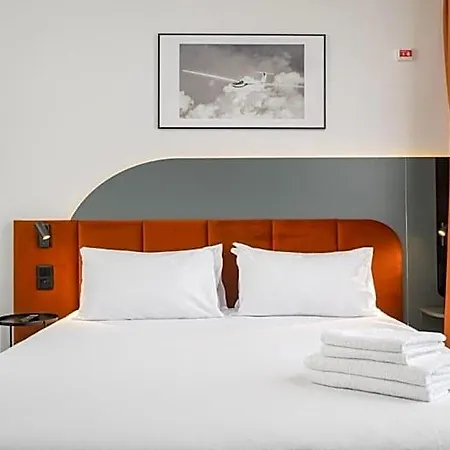 B&B Hotel Leszno Hotel 3*