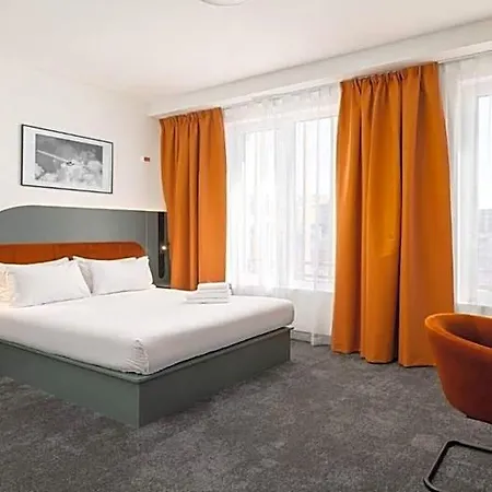 B&B Hotel Leszno Hotel 3*
