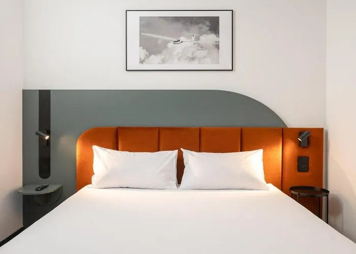 B&B Hotel Leszno Отель Лешно